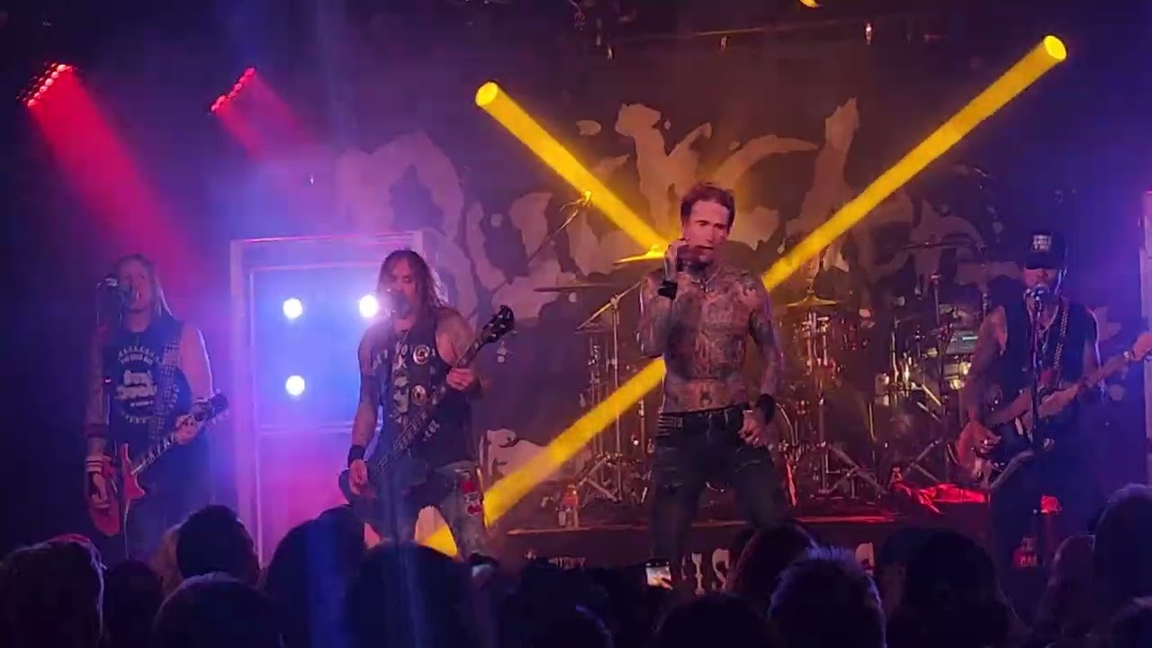 Buckcherry - Come On [LIVE] 09.21.25 Whisky A Go Go - Hollywood, CA