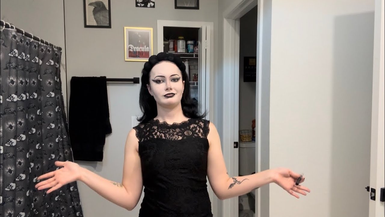 turning myself into a goth baddie (fail?) 