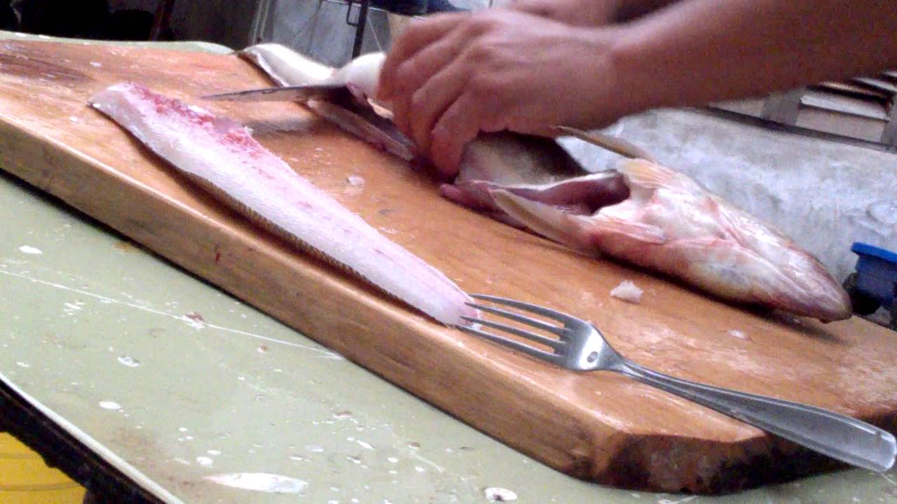limpieza y fileteado de pez palo