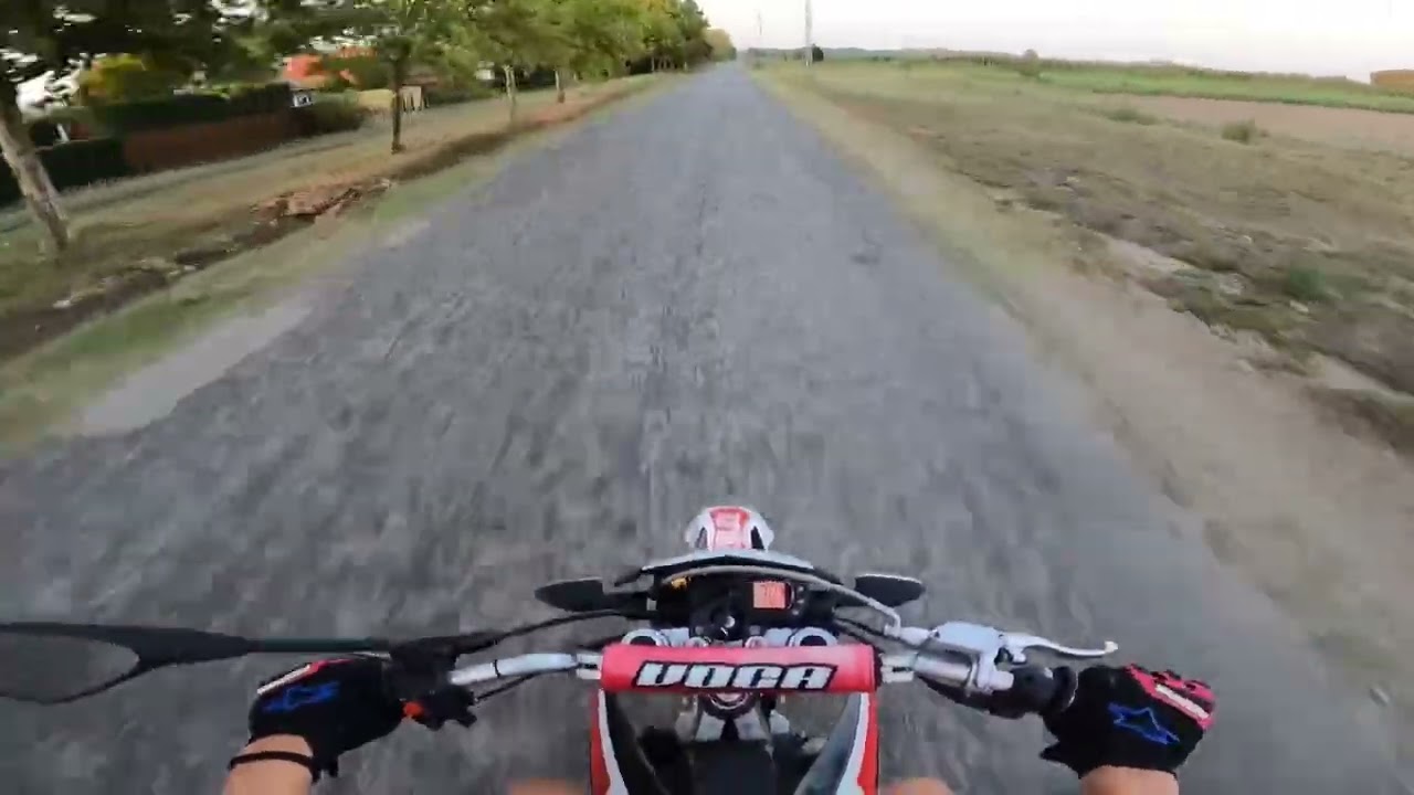 Aprilia SX 50 2017 ride