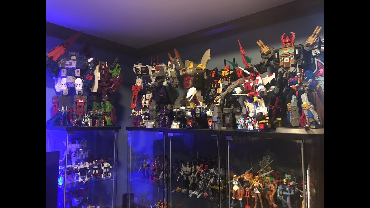 Transformers - Season 1&2 TFs - Toy / Action Figure Collection Room Organizing - Detolf 1of19