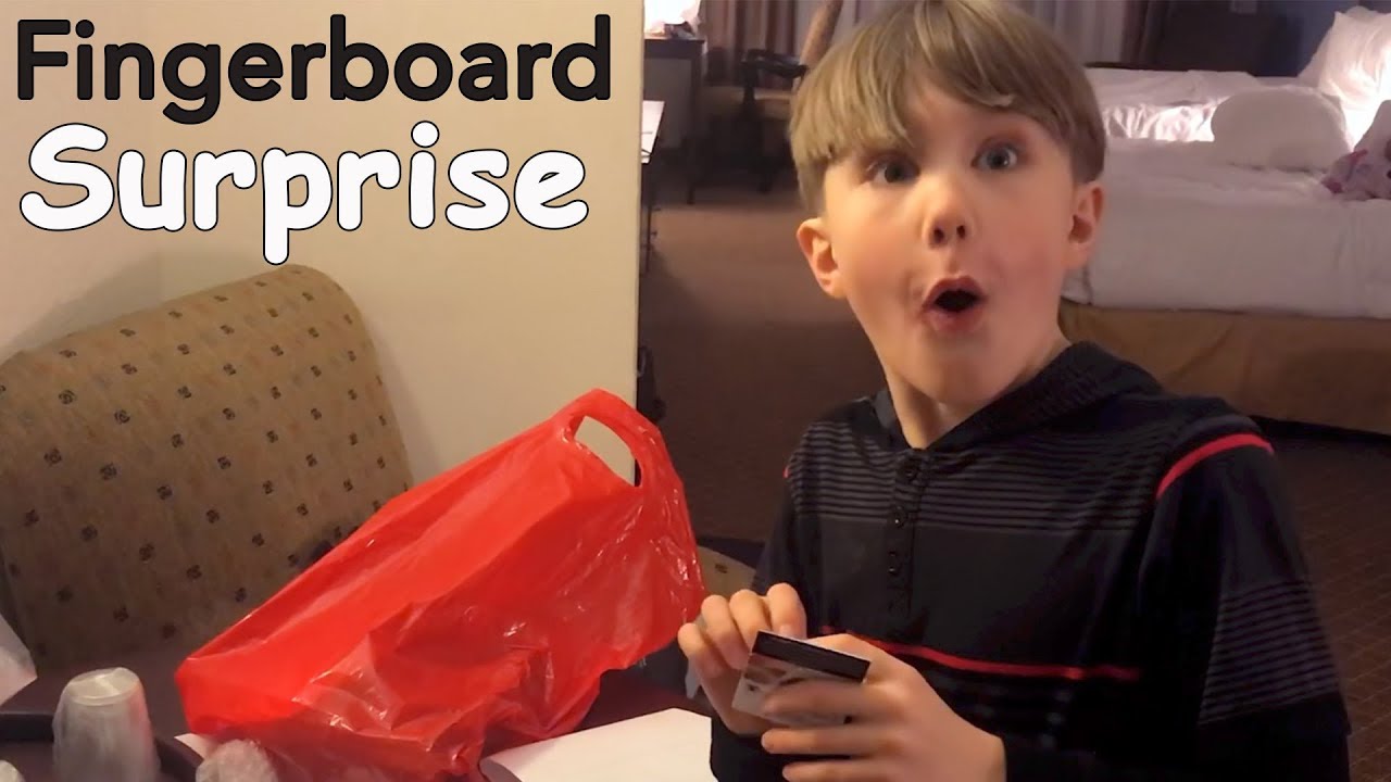 Fingerboard Surprise | Cute Reaction from Hartford