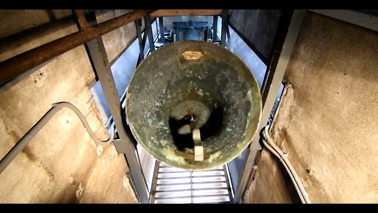 Zeleneč pri Trnave (SK) Kostol narodenia Panny Márie -zvony