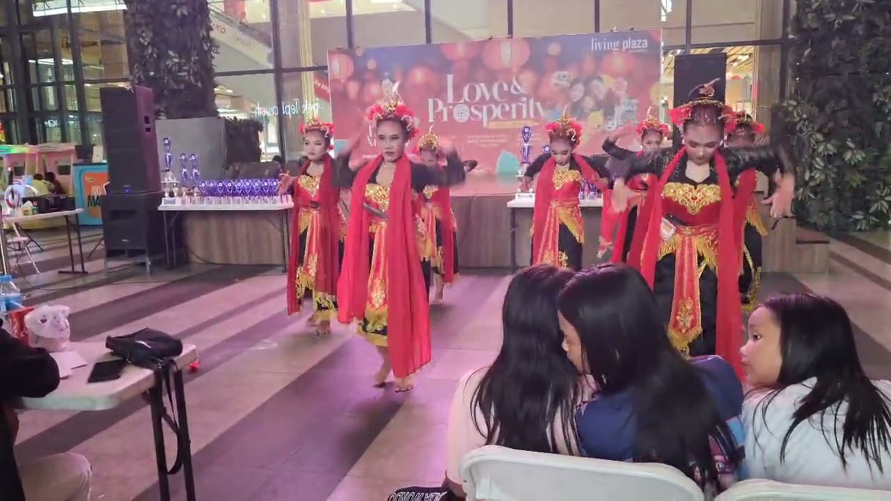 Tari Asmara Putri Kirana by Sanggar Tari Chyka 