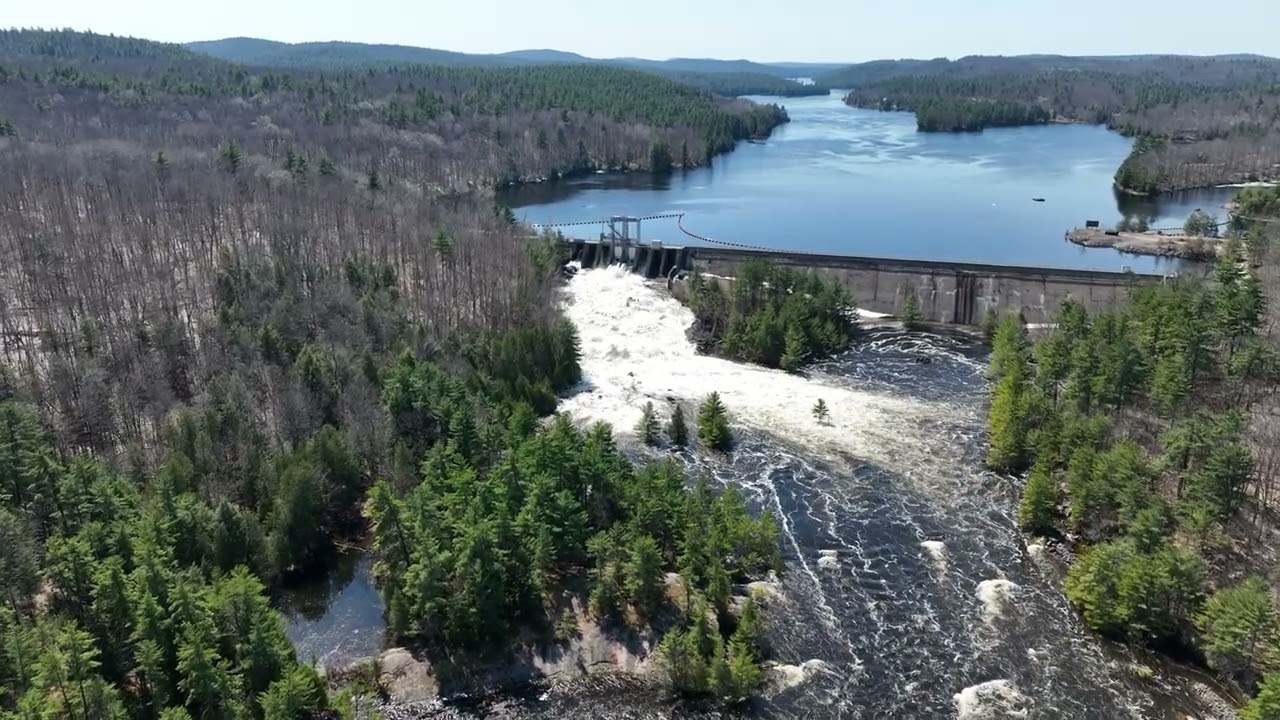 CANADIAN WATERS - Barrett Chute - Calabogie Ontario . Spring runoff April 4, 2023