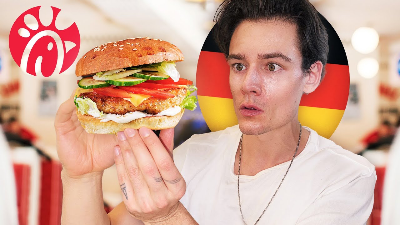 Немец впервые пробует Chick-fil-A!