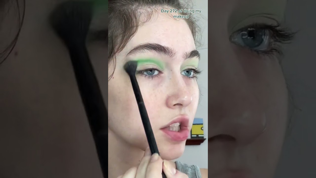 Green makeup