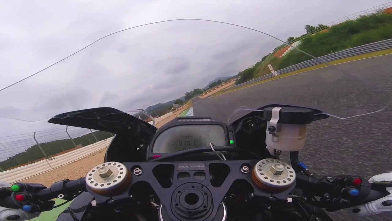 BMW HP4 Race Estoril On Board!