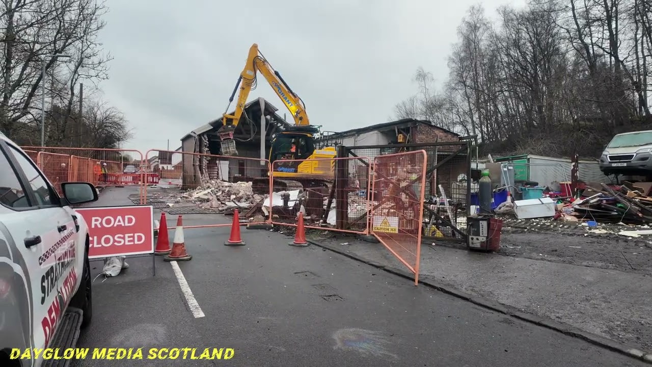 Bonnyside Road demolition  street clips 