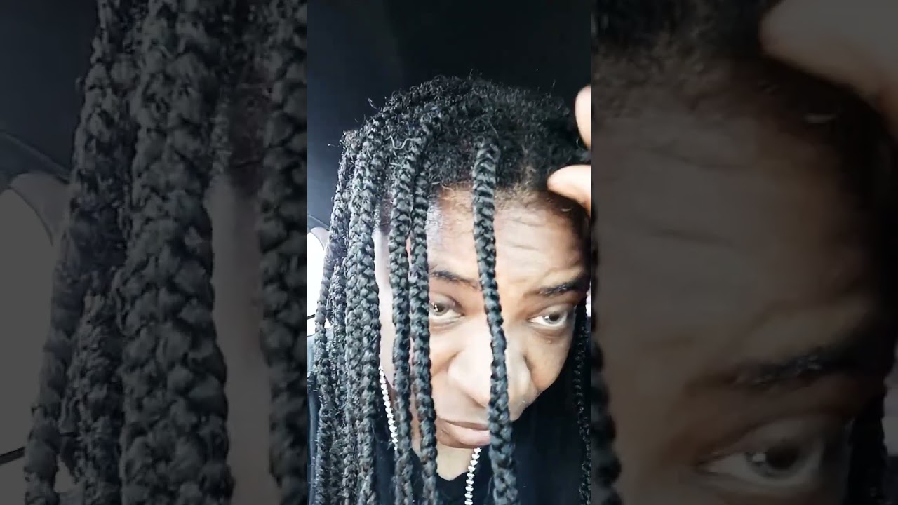 Knotless 🪢box braids with extensions 5 week hair growth