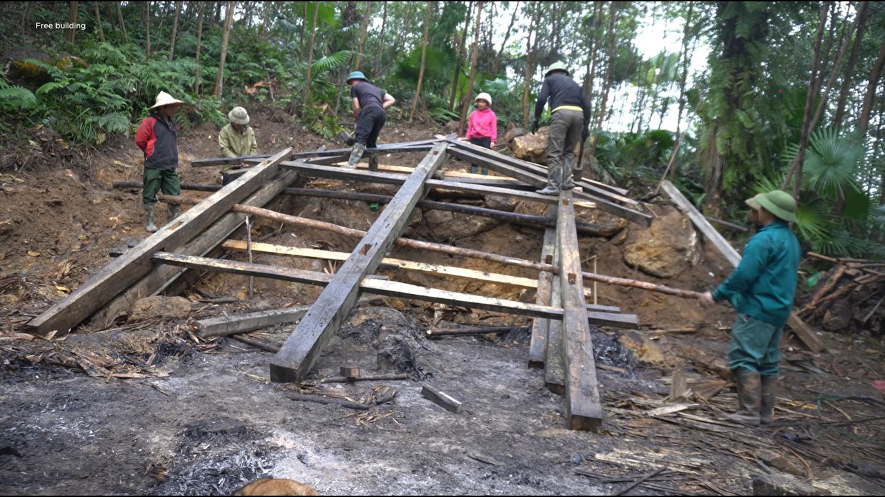 Must watch how to build a log cabin - Build a wooden house from scratch.