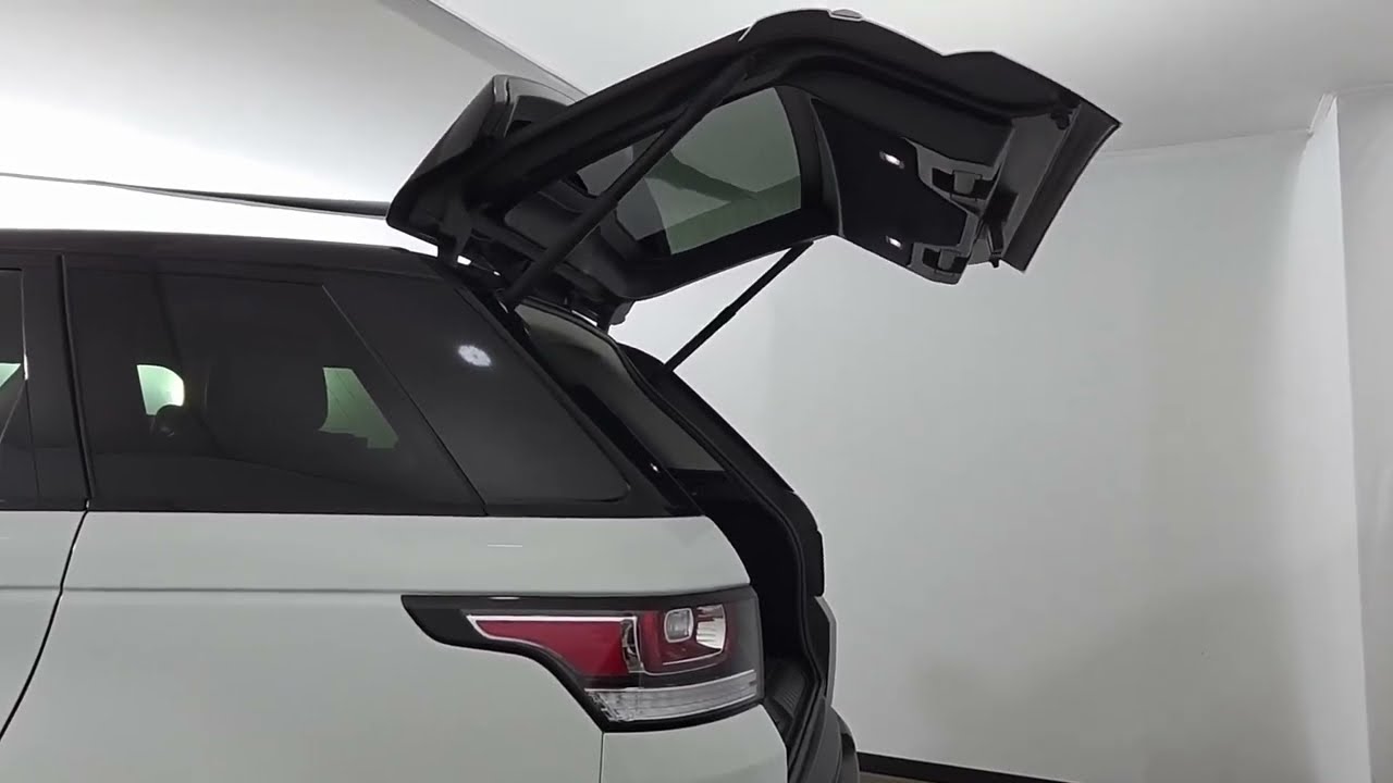 Range Rover Sport TD6 (2016) - Features