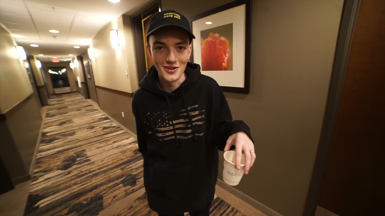 Smoking in the hotel with Firenut!