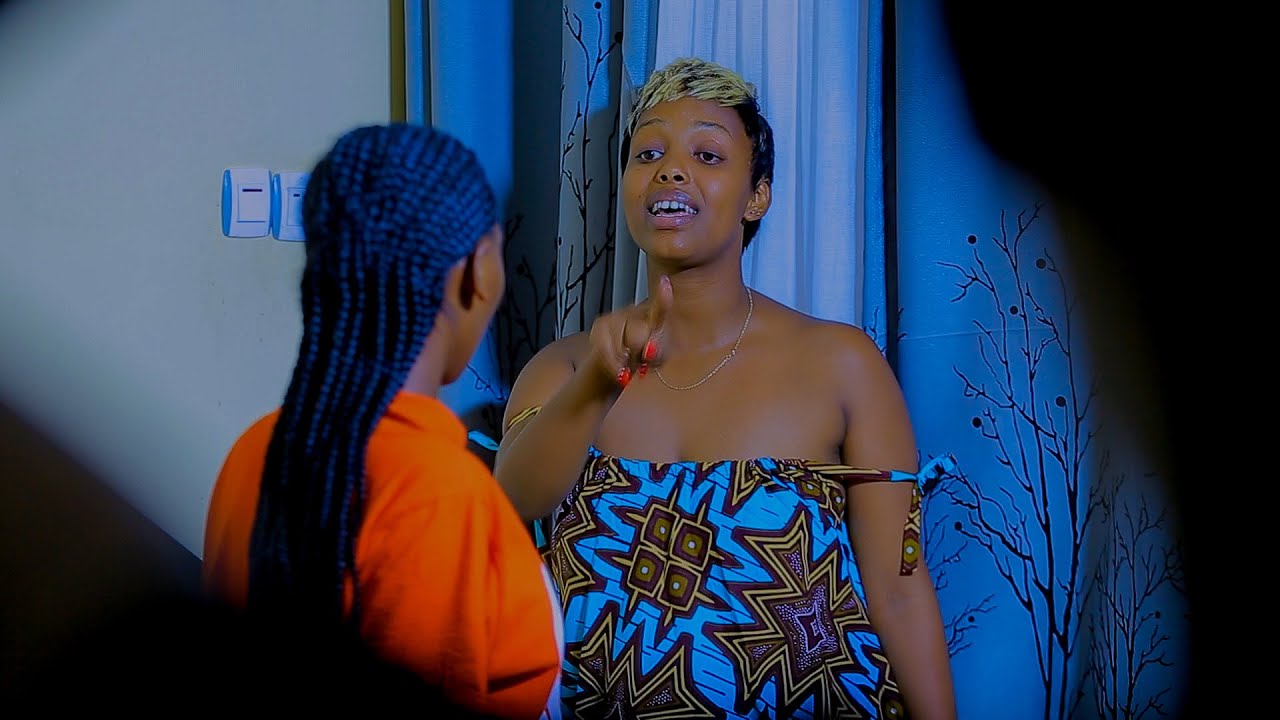 UMUKOBWA YATEYE INDA BIRANGIYE AMUSENYEYE URUGO RWE // UMUGORE ARAHUKANYE -(Part 1 )
