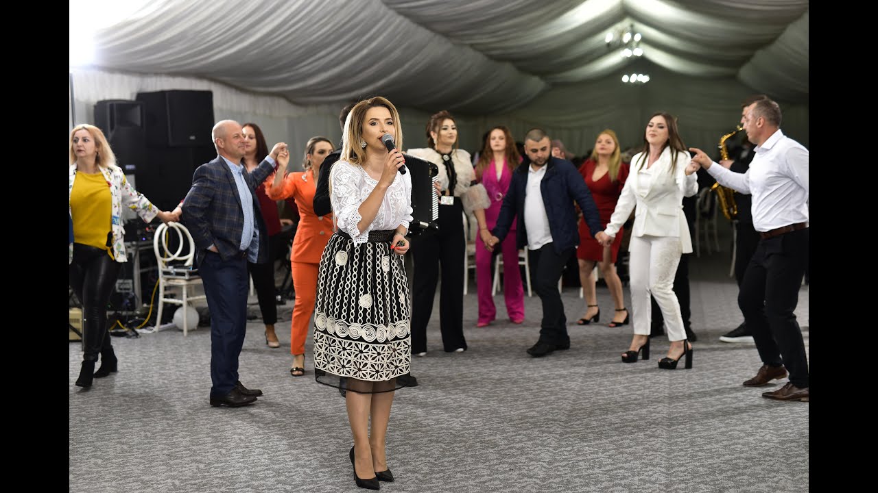 Ana Maria Oprisan & Formatia - Super colaj de joc si voie buna!