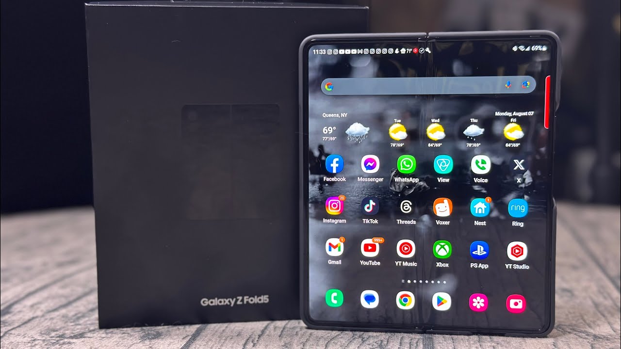 Samsung Galaxy Z Fold 5 