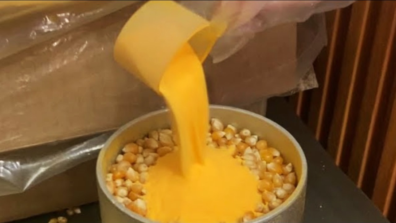 COMO se HACEN las PALOMITAS de MAÍZ en FÁBRICA🍿| ASÍ se PRODUCEN las PALOMITAS del CINE