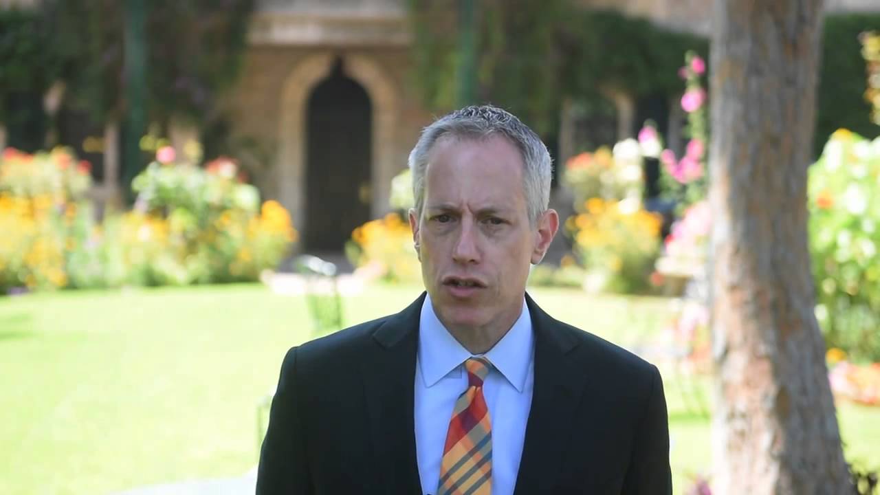 Michael Ratney - YaLa's One Million Rally For Peace