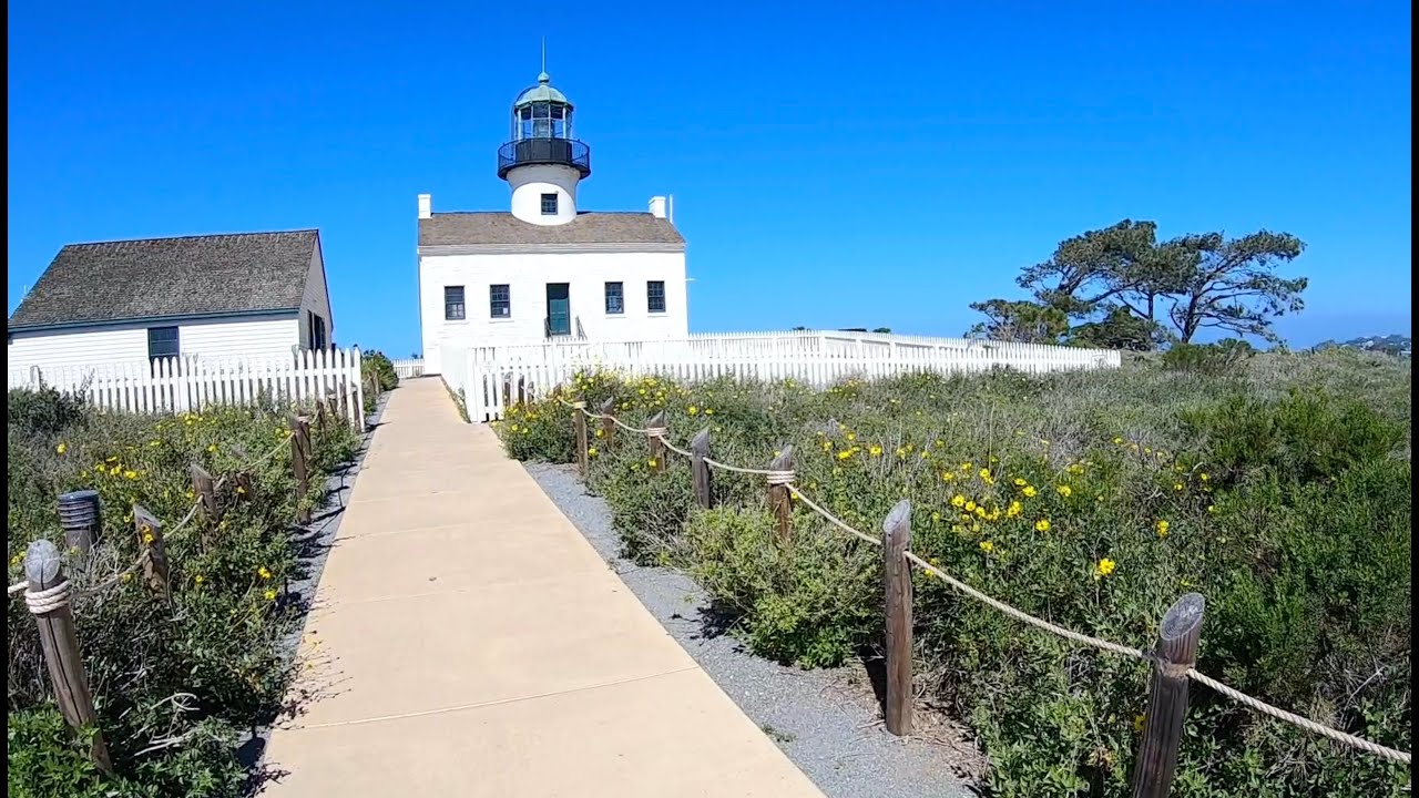У истоков Сан Диего. Point Loma. Монумент Кобрильо. Старый маяк на мысе. Кладбище Форт-Роузкранс.