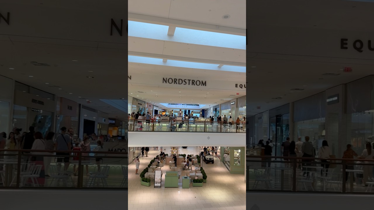 Aventura Mall Miami, Voted Best Mall in the US by USA Today 🛍️
