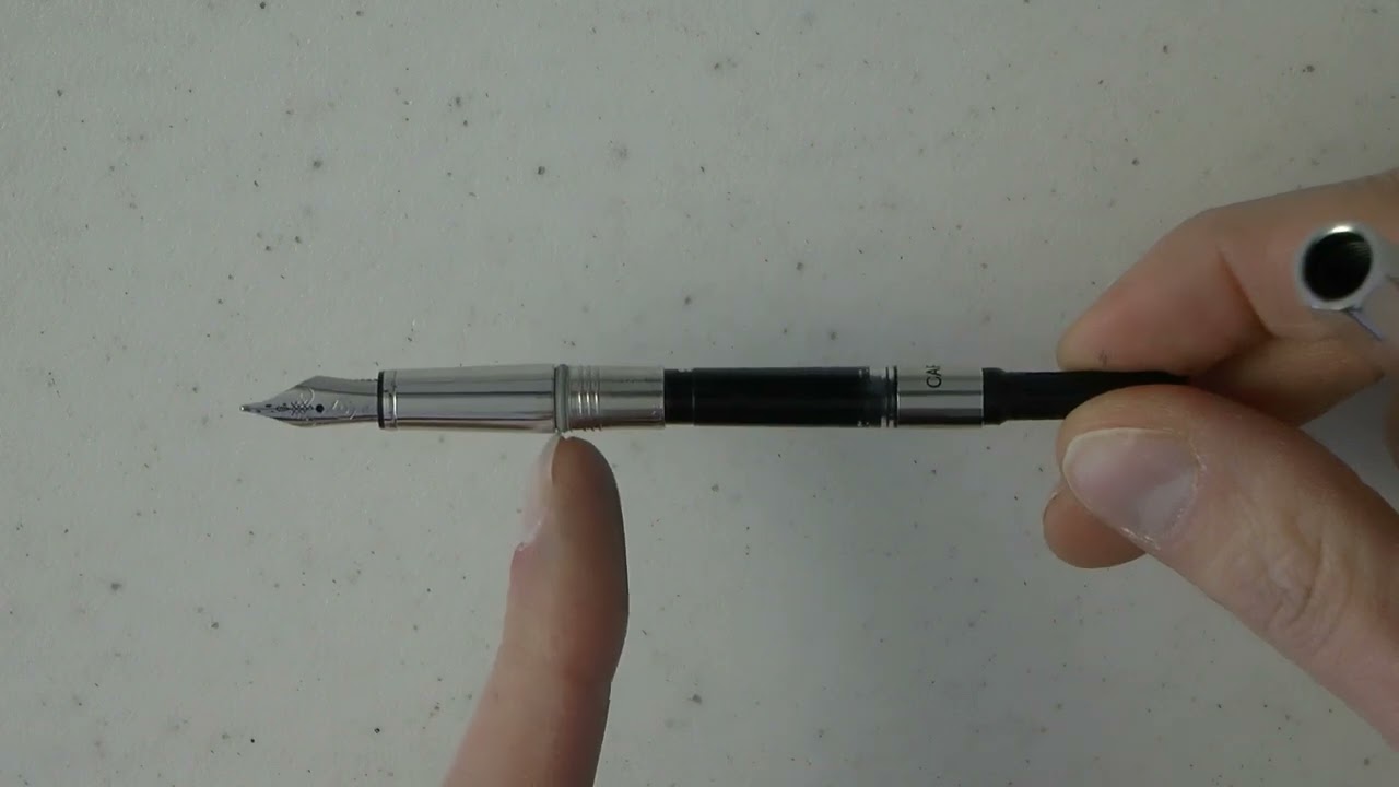 Обзор перьевой ручки Caran d'Ache Ecridor Retro
