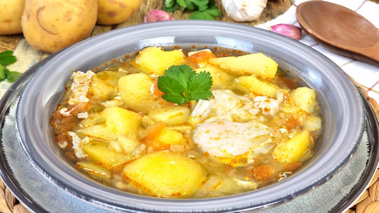 ¡No Creerás Lo Fácil Que es Preparar un Caldo de Papas con Cilantro Canario!