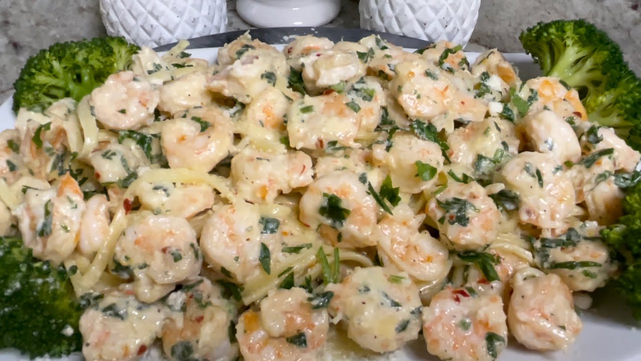 اطيب مكرونةبالصلصة البيضاء Alfredo Sauce بمذاق خرافي وبطريقة سهلة وبسيطة