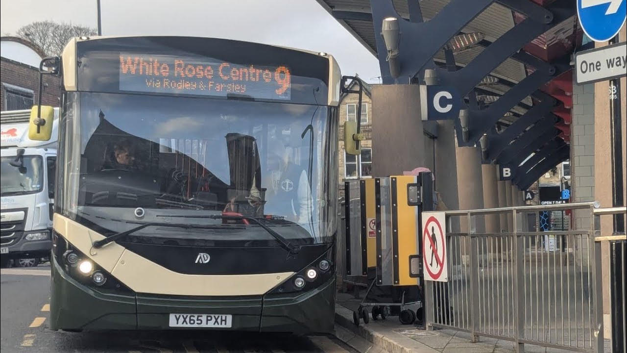Route 9 | YX65 PXH | ADL Enviro 200 MMC | SquarePeg
