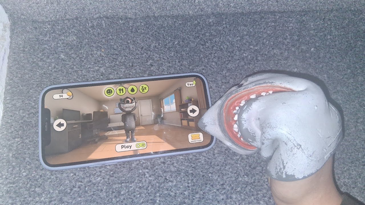 SB Movie: Shark Puppet Plays Scary Juan! (Part 3)