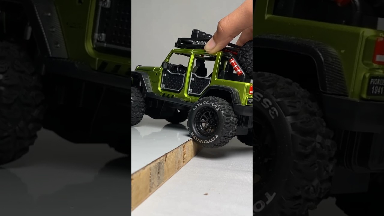 new mini realistic thar monster truck diecast model toy car for you
