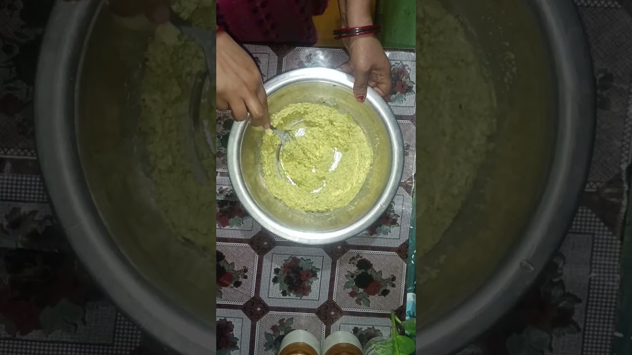 Methi moong dal ke pakode😊