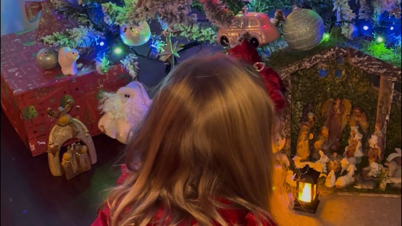 CHRISTMAS MAGIC - DALY