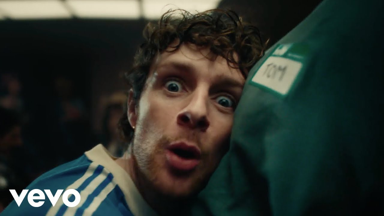Tom Grennan - Full Attention (Official Video)