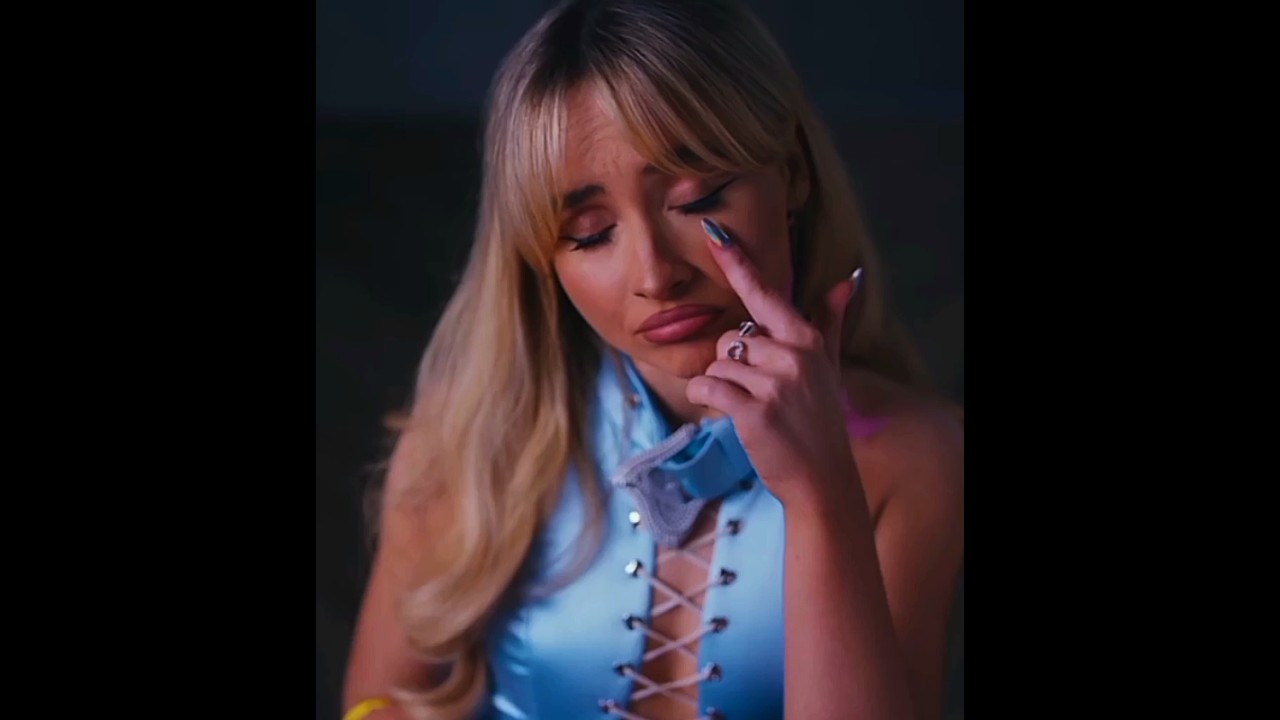 Sabrina is such a baddie🤭✨  #sabrina #feather #mv #blonde #baddie #comedy #viralpls
