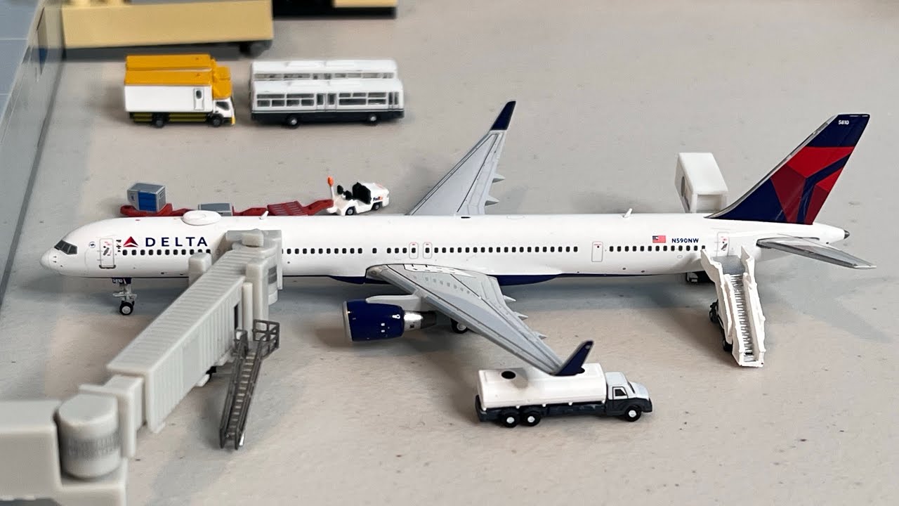 1:400 Scale Southwest Florida Int'l Model Airport | The GRAND 10th Update