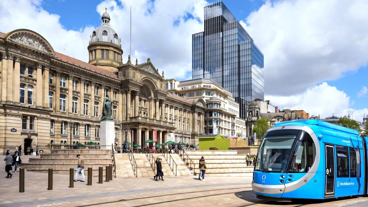 Birmingham Walking Tour: A Journey Through History