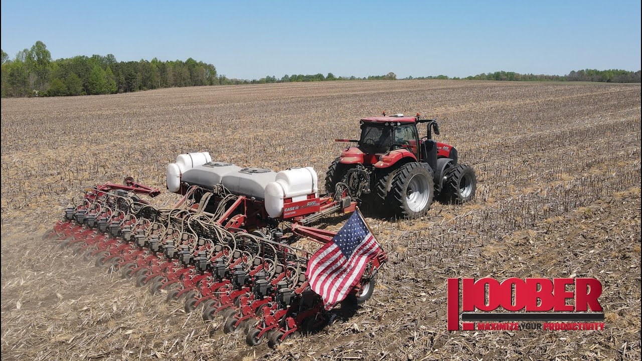 Creamfield Farm 2140 Planting Soybeans With Magnum 340 Tractor
