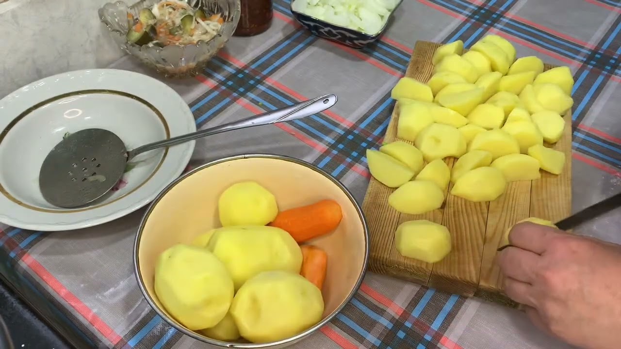 ГУШТ БИЛАН КАРТОШКА КОВУРДИМ    - 4 СОВУК  😊❄️🌨️