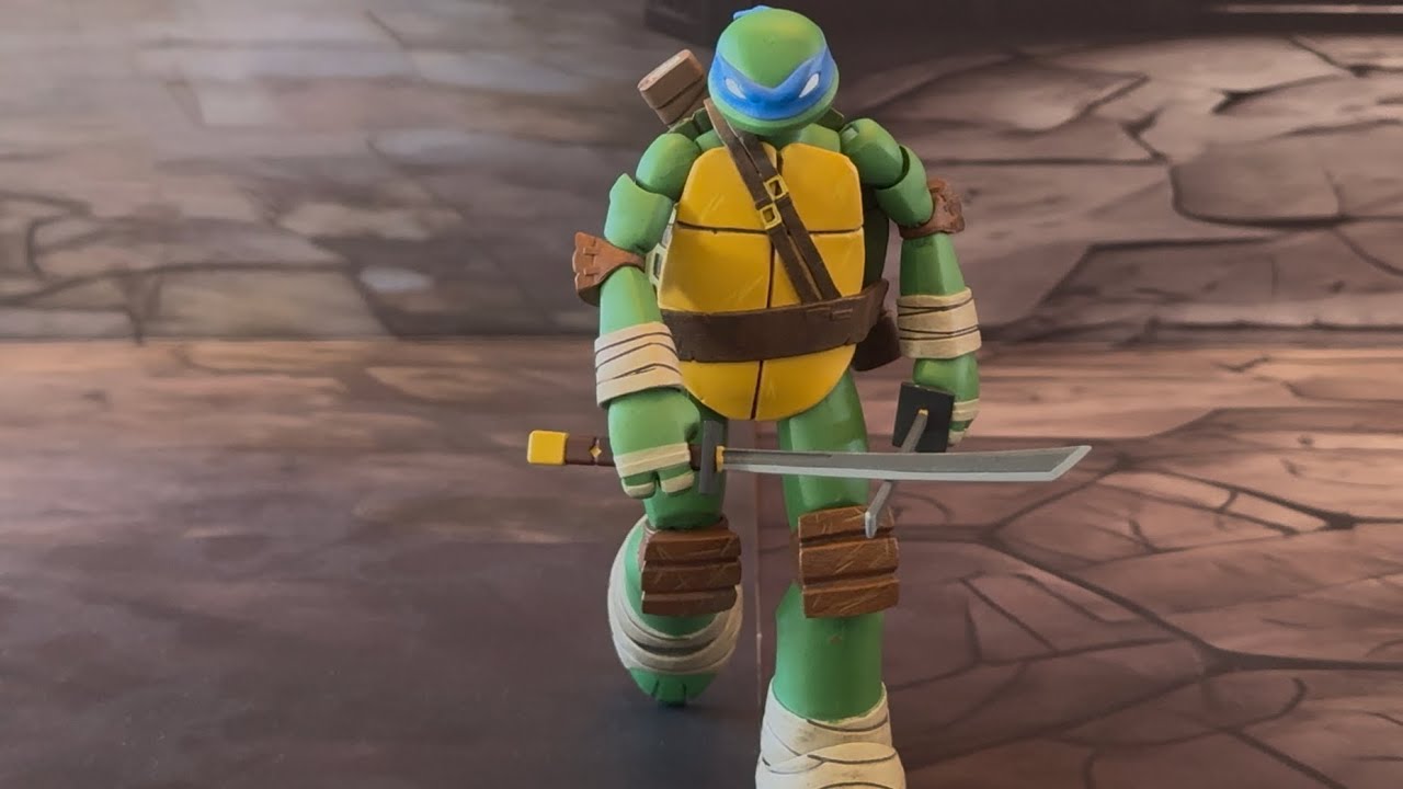 Рецензия на фигурку Леонардо из серии 