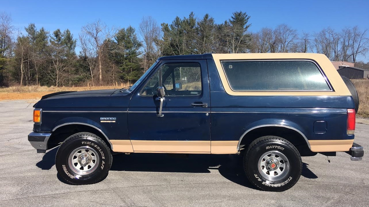 1989 Ford Bronco Eddie Bauer 4WD 5.0 Automatic - Walk Around, Tour, Engine, Start Up