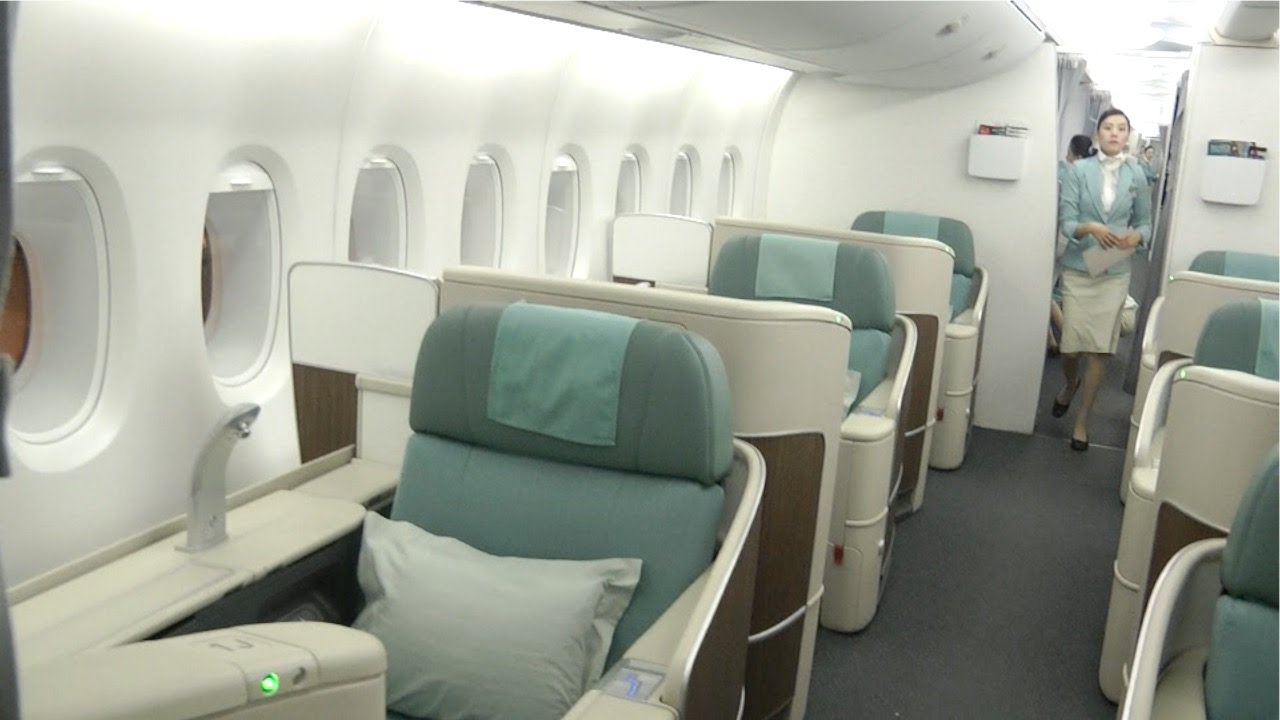 A380 First Class Korean Airlines KE607: Seoul to Hong Kong
