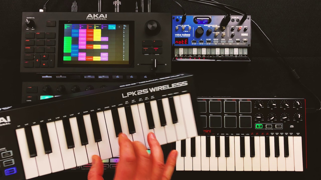 AKAI PROFESSIONAL FORCE: VIDEO TUTORIAL NOTE MODE E TASTIERE MIDI