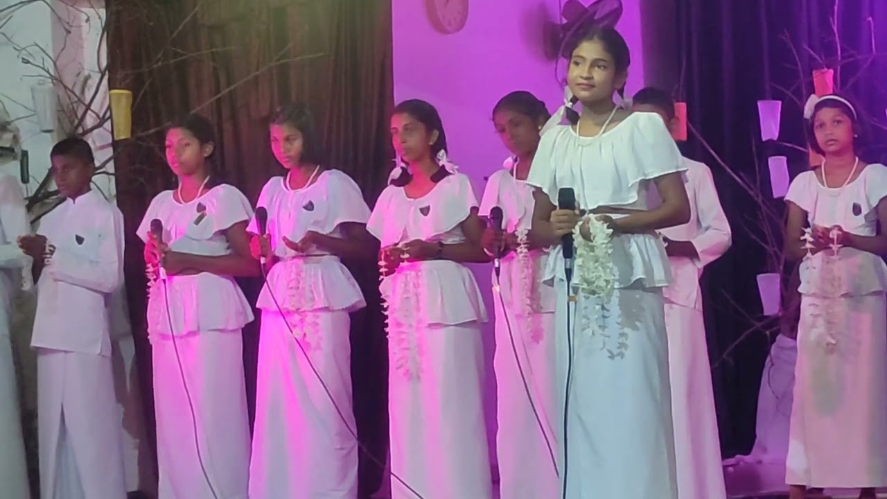 Binuri & Dinara on Sri Vinayalankara Dhamma School Stage