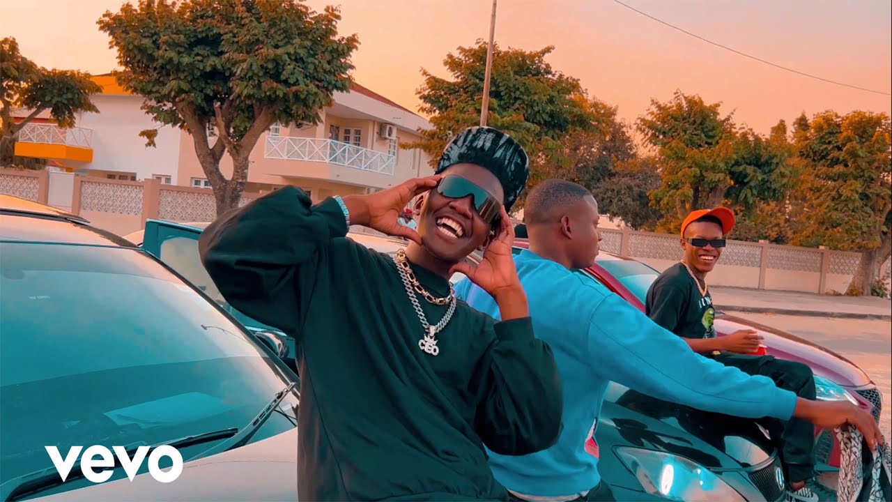 Hot Wonder x DTharn Dior - Tranquilo (Official Video Clip) By Laços da Mafia
