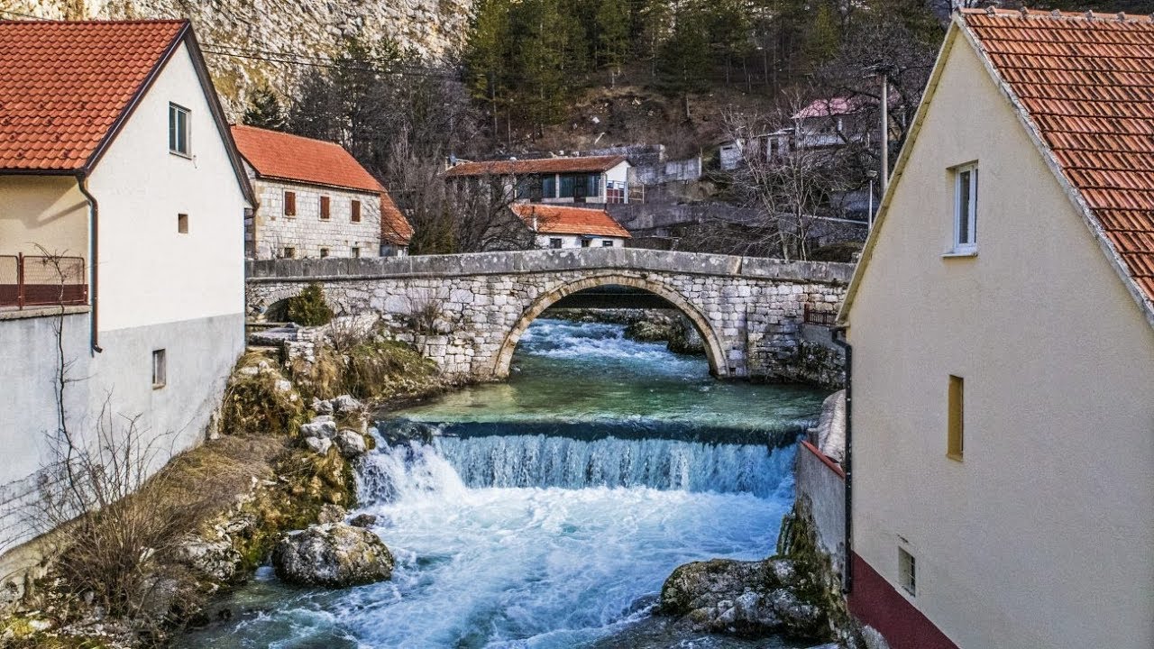 Duman - izvor rijeke Bistrice u gradu Livnu - Dron.ba za N1
