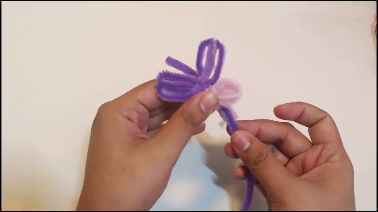 DIY How To Make Pipe Cleaner Crafts