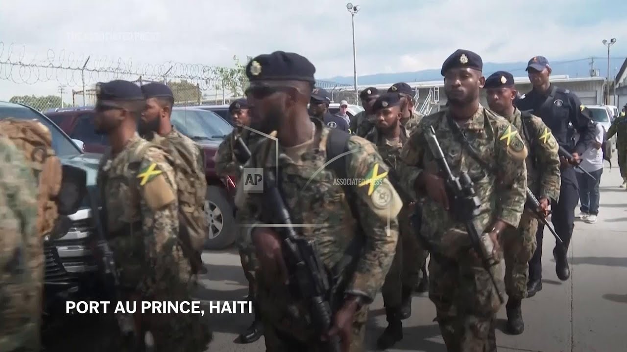 Jamaican soldiers and police arrive in Haiti to help fight gangs