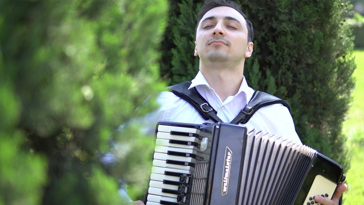 Senli Gunlerim - İntiqam Kazımov Accordion da ifa ( Rəsmi Musiqi ) 4K