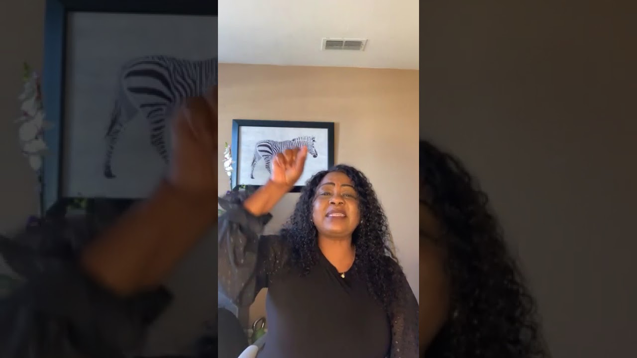 ZAMBIA POLICE DISPERSE LARGE CROWD AT MAKEBI ZULU RESIDENCE IN MALAMBO - VIOLATION OF HUMAN RIGHTS!