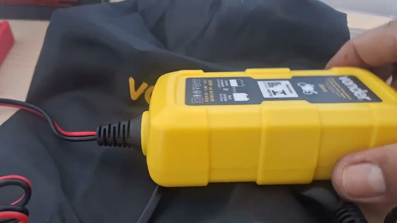 Carregador de Baterias Vonder CIB 003